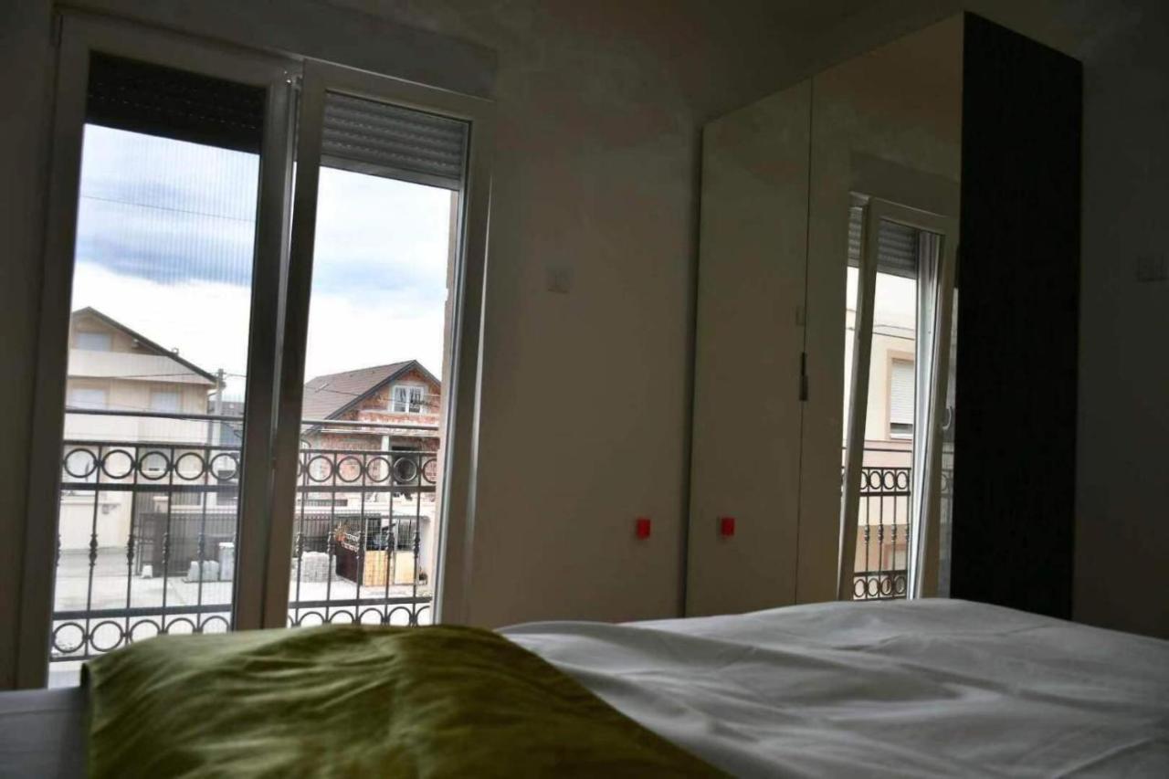 Asuka Apartmani 飞鸟客 Surčin Extérieur photo