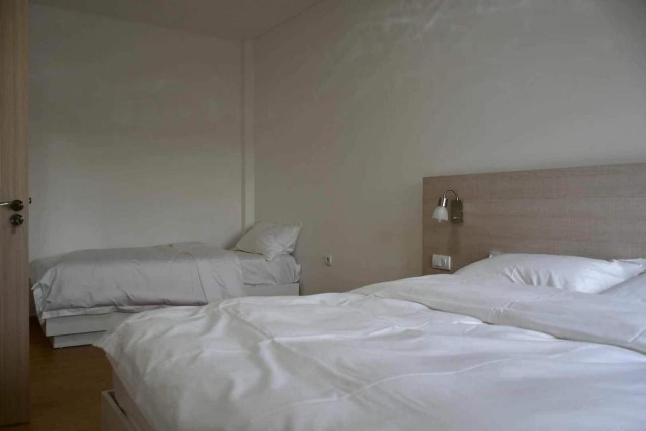 Asuka Apartmani 飞鸟客 Surčin Extérieur photo