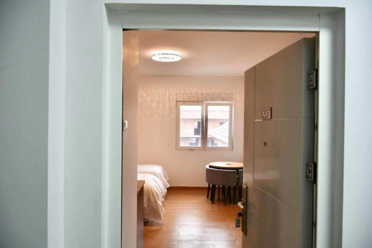 Asuka Apartmani 飞鸟客 Surčin Extérieur photo