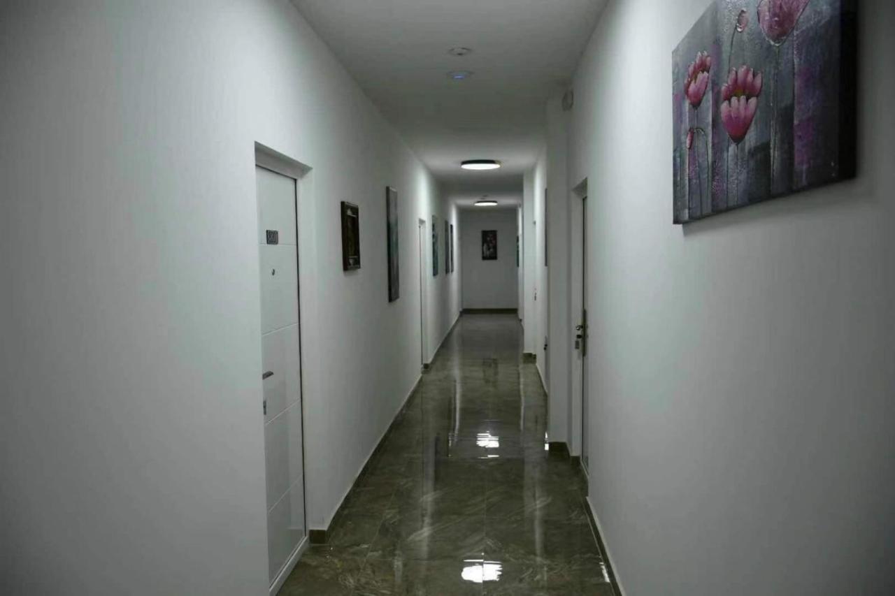 Asuka Apartmani 飞鸟客 Surčin Extérieur photo
