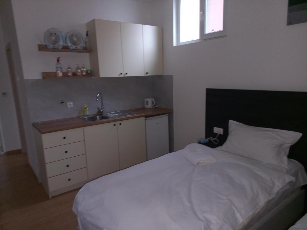 Asuka Apartmani 飞鸟客 Surčin Extérieur photo