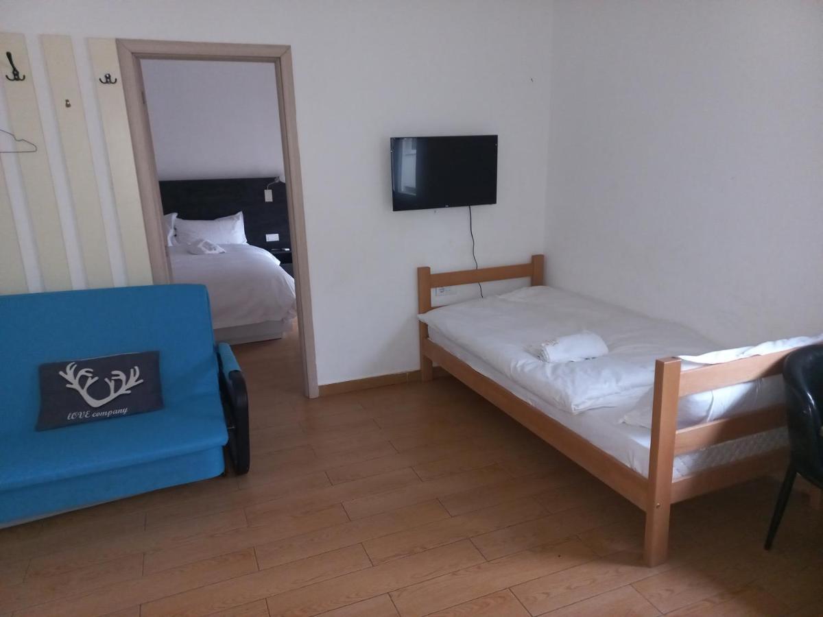 Asuka Apartmani 飞鸟客 Surčin Extérieur photo