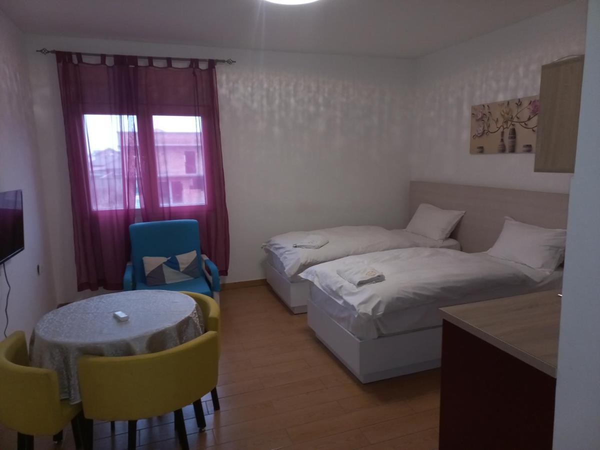 Asuka Apartmani 飞鸟客 Surčin Extérieur photo